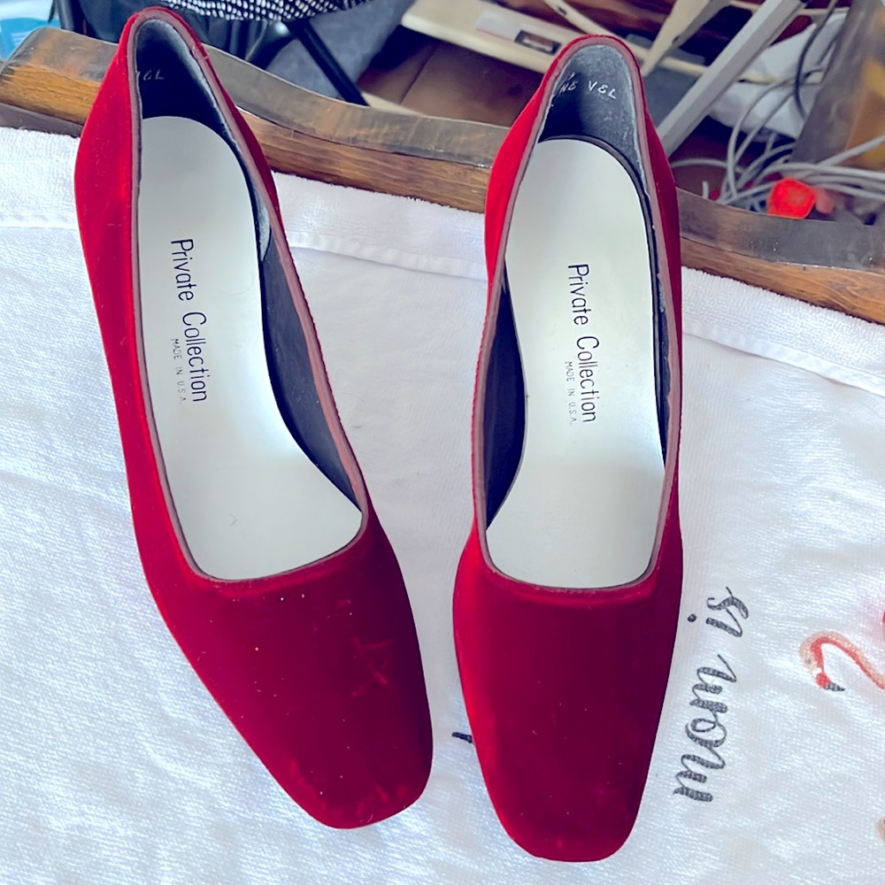 Size 9B red velvet heels. 3” heel